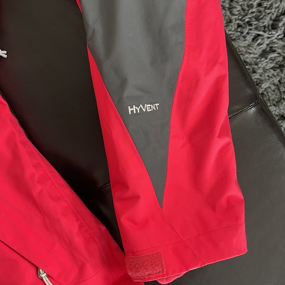 The North Face Winter Coat - Picture 2 of 8